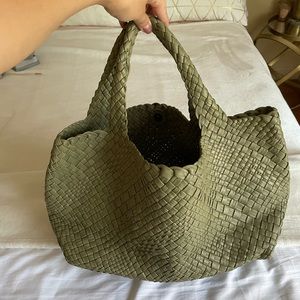 Leather tote bag